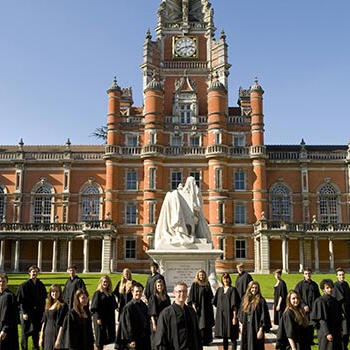 Universities in the UK with more seats for international students